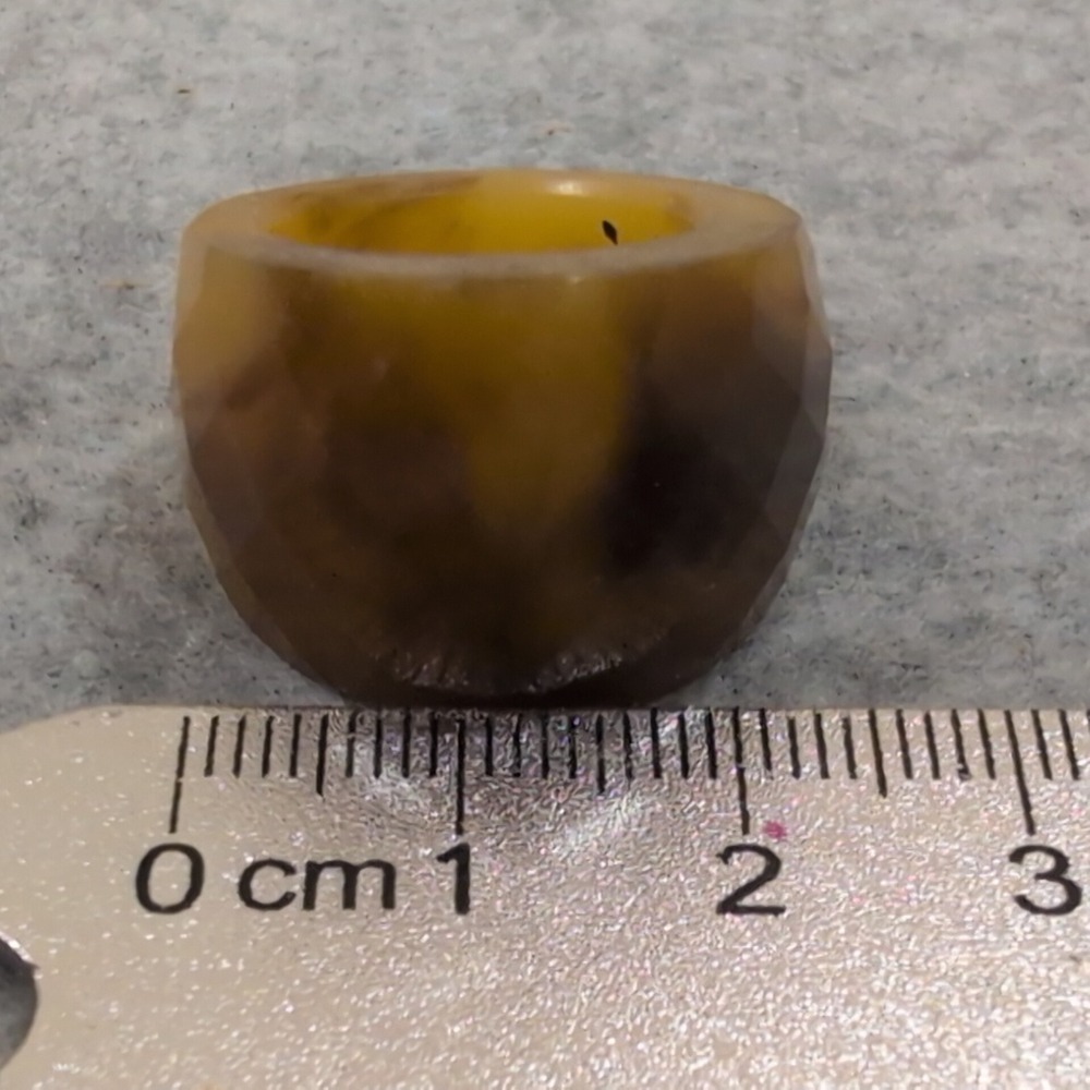 Unique Vintage Faceted Amber Brown Resin Ring Statement Fashion Jewelry - Picture 4 of 4